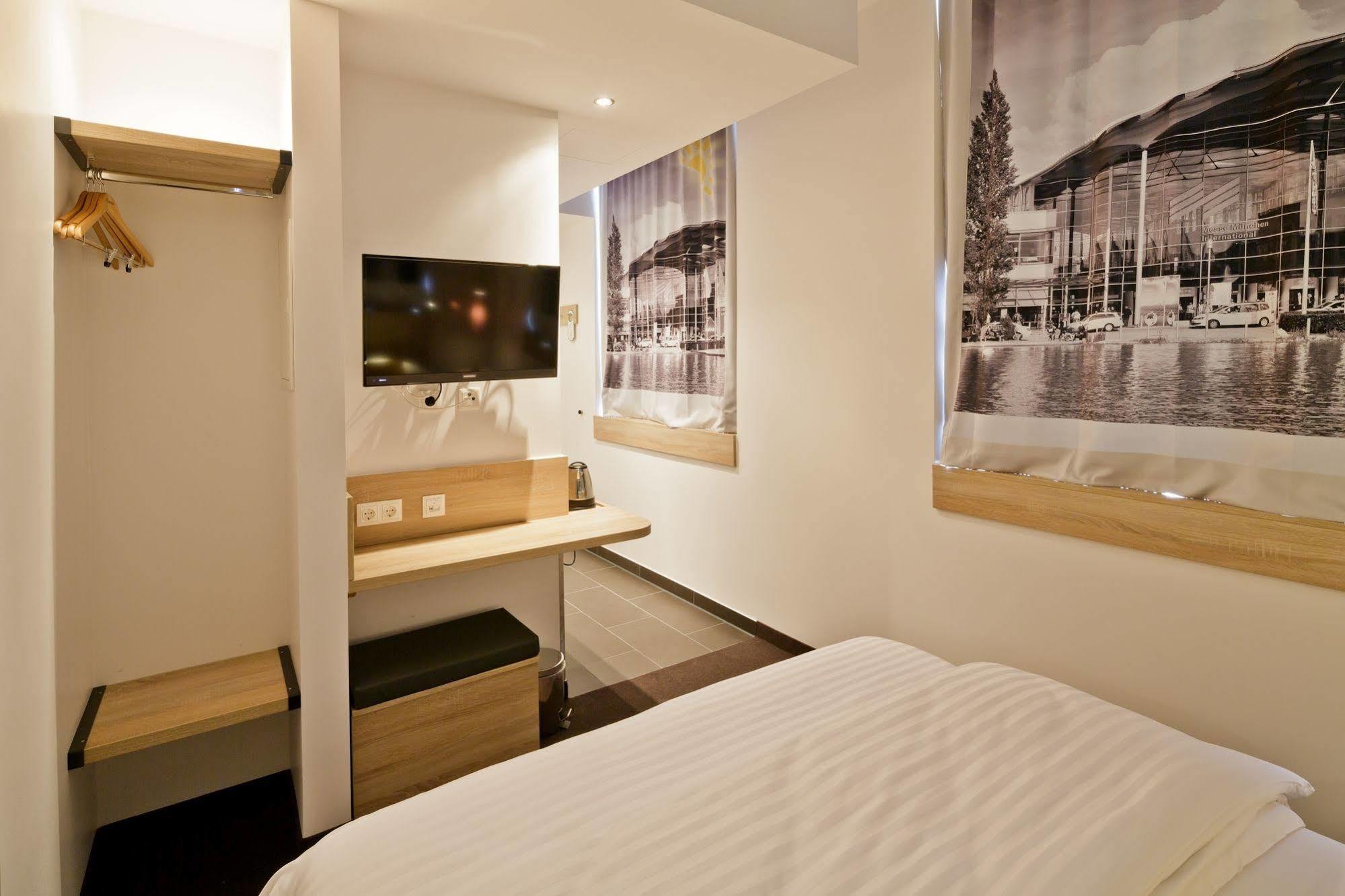 B&B Hotel Muenchen-Olympiapark Exterior foto